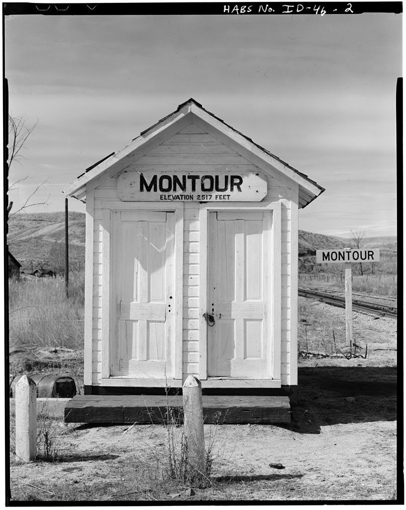 Old Montour Picture